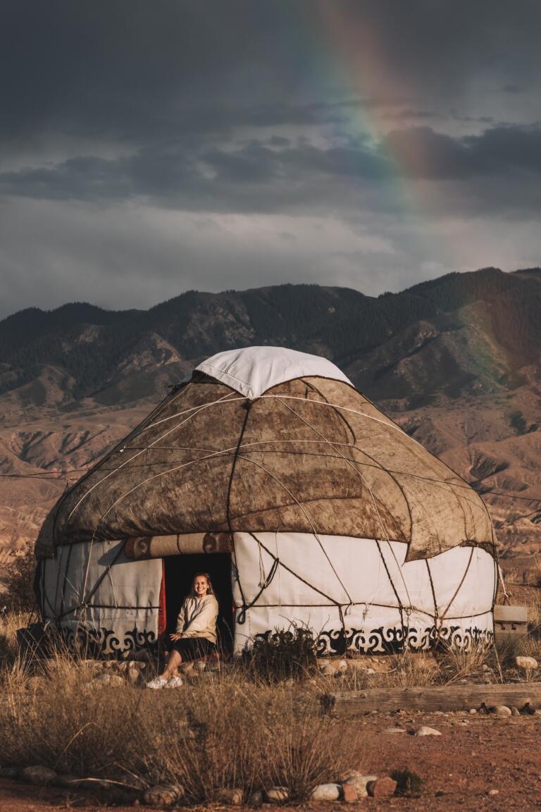 Spaní v jurtě, Issyk Kul, Kyrgyzstán